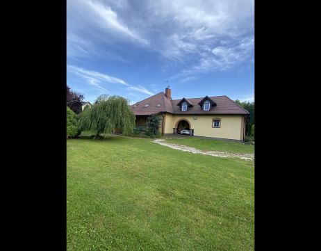 Sprzedaż Dom Łopuszno, pow. kielecki