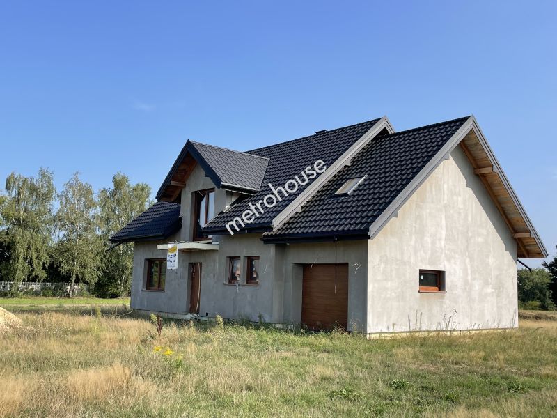 Dom na sprzedaż, Rawski, Wołucza