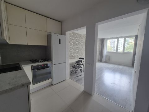 Sprzedaż Mieszkanie Bielany, Warszawa